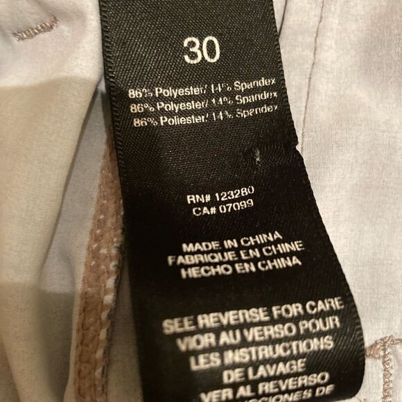 Travis Mathew Shorts Men’s Size 30 - Picture 4 of 4
